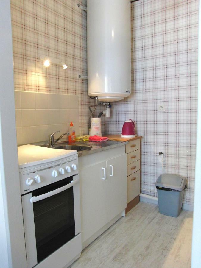 Une Petite Halte Calais Exterior photo